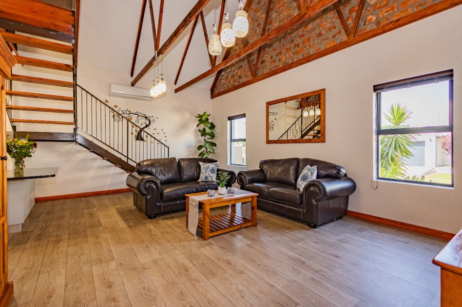 2 Bedroom Property for Sale in Rouxpark Western Cape